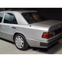 Mercedes 400e W124 V8 1993